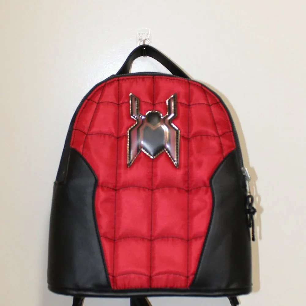 Disney’s exclusive Spider-Man: Now Way Home revisable backpack - Picture 1 of 4